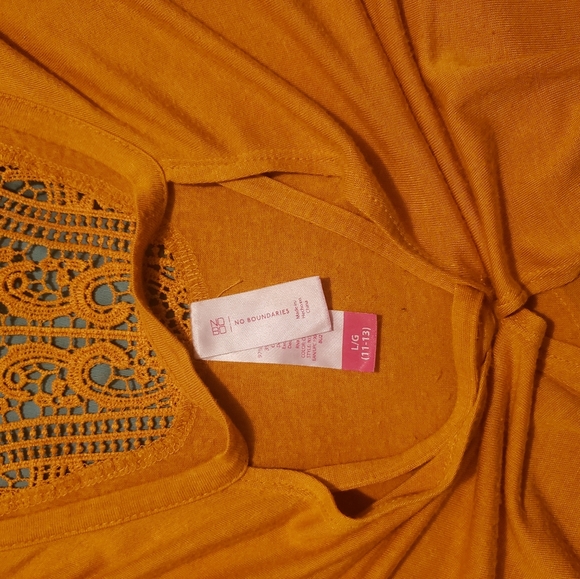 Top - Picture 6 of 6